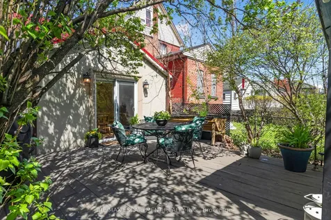 32 Magill Street Hamilton ON L8R 2Y5