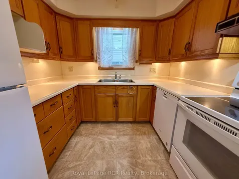 281 13th Avenue Hanover ON N4N 2V9