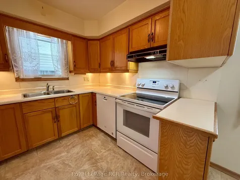 281 13th Avenue Hanover ON N4N 2V9
