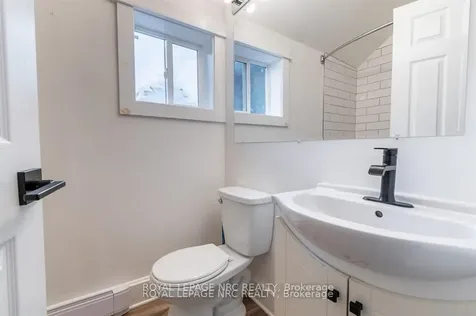 387 Elmwood Avenue Fort Erie ON L0S 1B0