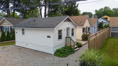 387 Elmwood Avenue Fort Erie ON L0S 1B0