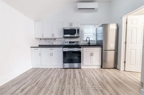 387 Elmwood Avenue Fort Erie ON L0S 1B0