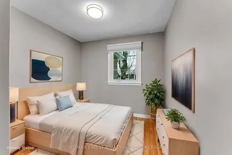 158 Lakeview Avenue Kingston ON K7M 3T7
