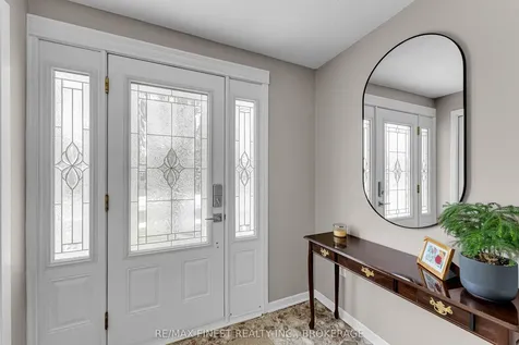 158 Lakeview Avenue Kingston ON K7M 3T7