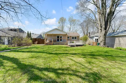 158 Lakeview Avenue Kingston ON K7M 3T7