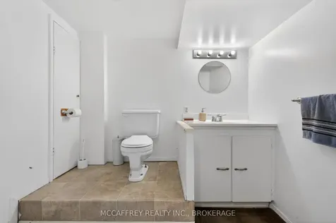 1075 Basswood Place Kingston ON K7P 1K4