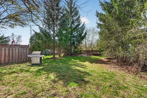 1075 Basswood Place Kingston ON K7P 1K4