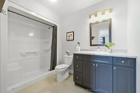 21 Lehtinen Crescent Belleville ON K8P 5G3
