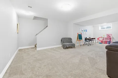 21 Lehtinen Crescent Belleville ON K8P 5G3
