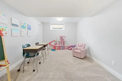 21 Lehtinen Crescent Belleville ON K8P 5G3
