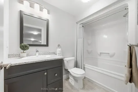 21 Lehtinen Crescent Belleville ON K8P 5G3