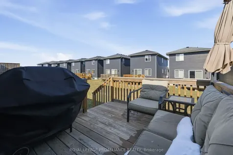 21 Lehtinen Crescent Belleville ON K8P 5G3