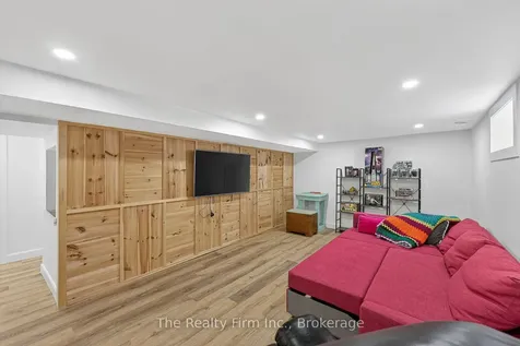 68 Dover Street Norwich ON N0J 1R0