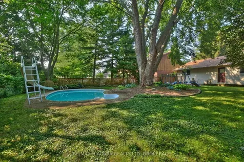 15 Oak Drive Niagara-on-the-lake ON L0S 1J0