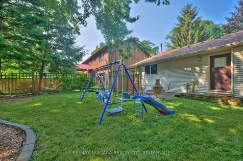 15 Oak Drive Niagara-on-the-lake ON L0S 1J0