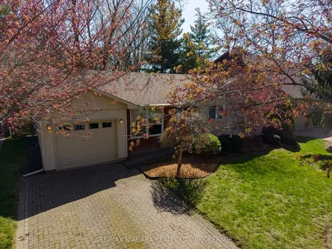 15 Oak Drive Niagara-on-the-lake ON L0S 1J0