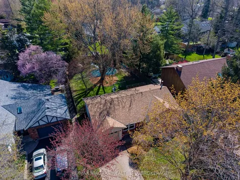 15 Oak Drive Niagara-on-the-lake ON L0S 1J0