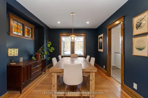 37 Wexford Avenue S Hamilton ON L8K 2N5