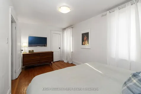 37 Wexford Avenue S Hamilton ON L8K 2N5