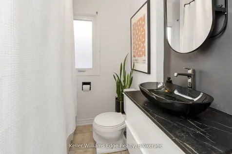 37 Wexford Avenue S Hamilton ON L8K 2N5