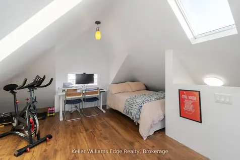 37 Wexford Avenue S Hamilton ON L8K 2N5