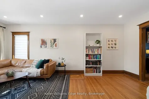 37 Wexford Avenue S Hamilton ON L8K 2N5