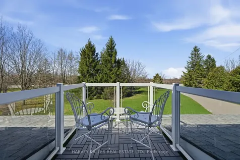 17682 Loyalist Parkway Prince Edward County ON K0K 3L0