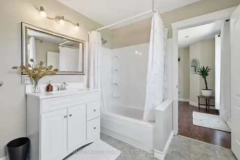 17682 Loyalist Parkway Prince Edward County ON K0K 3L0