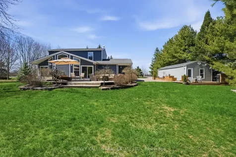 17682 Loyalist Parkway Prince Edward County ON K0K 3L0