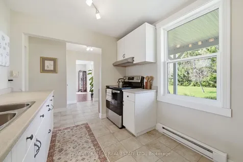 17682 Loyalist Parkway Prince Edward County ON K0K 3L0