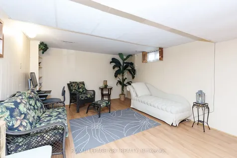 16 Rosemore Road St. Catharines ON L2S 1A8
