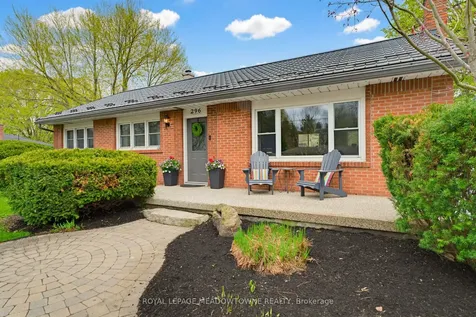 296 Progreston Road Hamilton ON L0R 1H1
