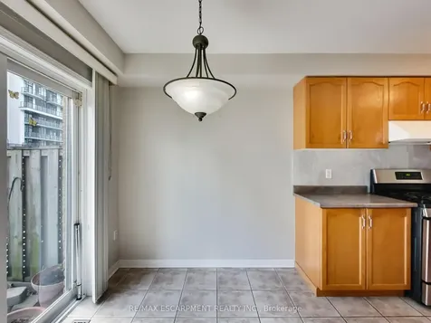 104 Frances Avenue Hamilton ON L8E 5X3