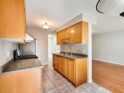 104 Frances Avenue Hamilton ON L8E 5X3