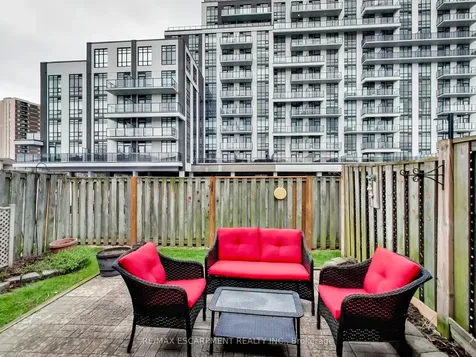 104 Frances Avenue Hamilton ON L8E 5X3