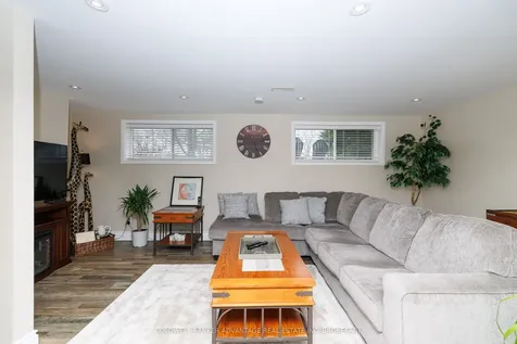 3 Northglen Avenue St. Catharines ON L2M 1B3
