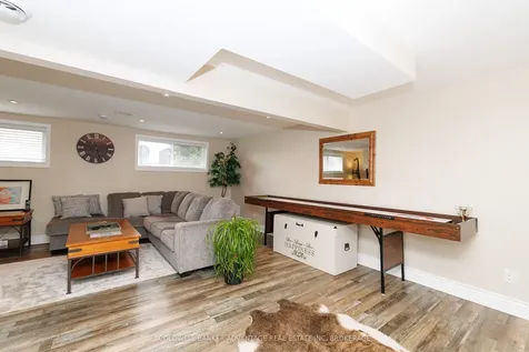 3 Northglen Avenue St. Catharines ON L2M 1B3