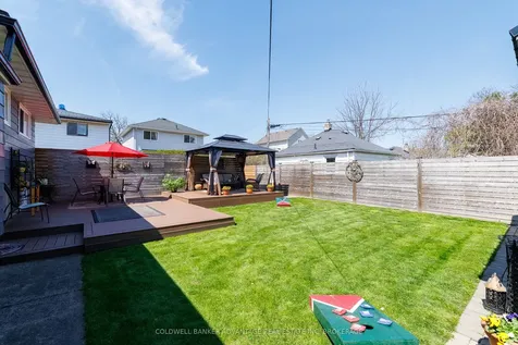 3 Northglen Avenue St. Catharines ON L2M 1B3