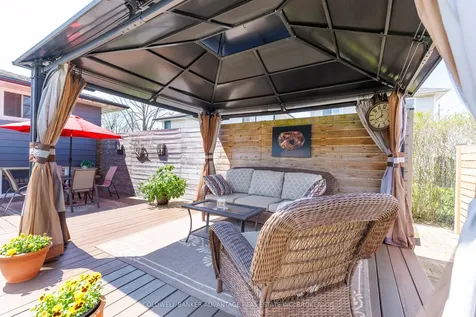 3 Northglen Avenue St. Catharines ON L2M 1B3
