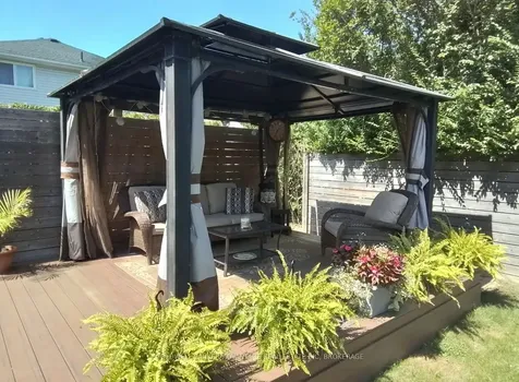 3 Northglen Avenue St. Catharines ON L2M 1B3