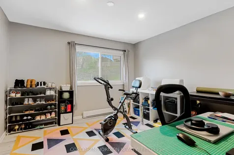 23 Glen Road Cambridge ON N1R 4L4