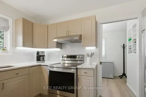 73 Sand Banks Court Prince Edward County ON K0K 3L0