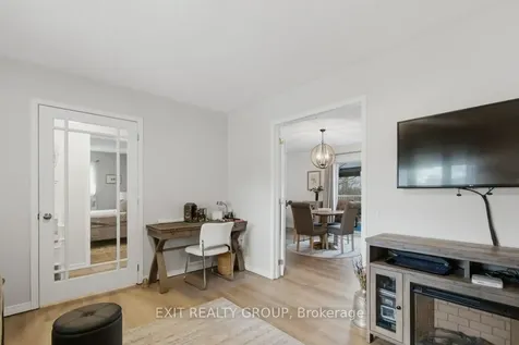 73 Sand Banks Court Prince Edward County ON K0K 3L0