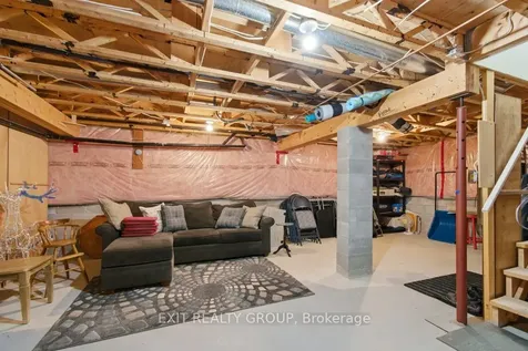 73 Sand Banks Court Prince Edward County ON K0K 3L0