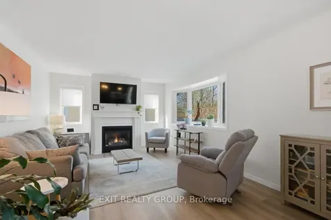 73 Sand Banks Court Prince Edward County ON K0K 3L0