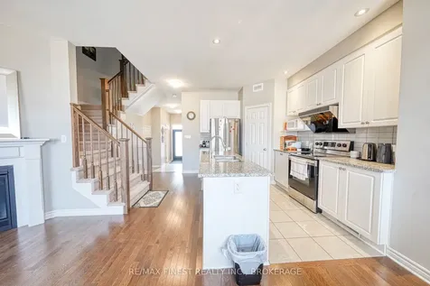 1123 Barrow Avenue Kingston ON K7M 0G5