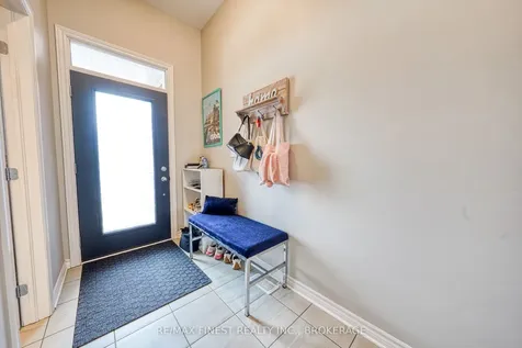 1123 Barrow Avenue Kingston ON K7M 0G5