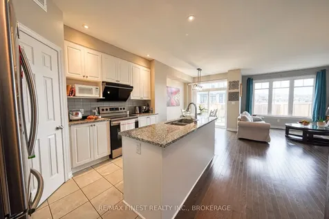 1123 Barrow Avenue Kingston ON K7M 0G5