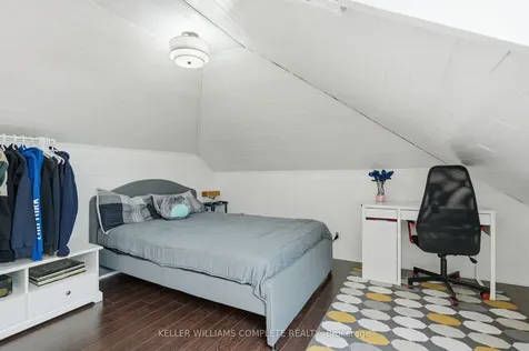 533 Woodburn Road Hamilton ON L0R 1P0
