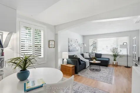 279 Park Street W Hamilton ON L9H 1Y6